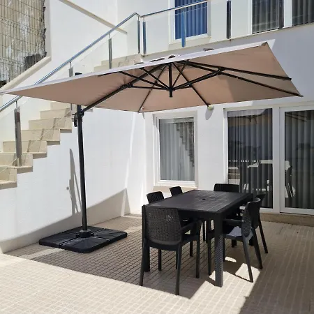 Castelo Apartment