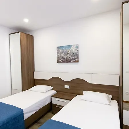 Castelo Apartman *