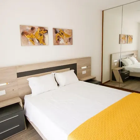 Apartament Castelo *