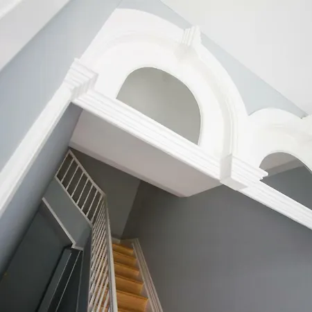 Castelo Apartment *