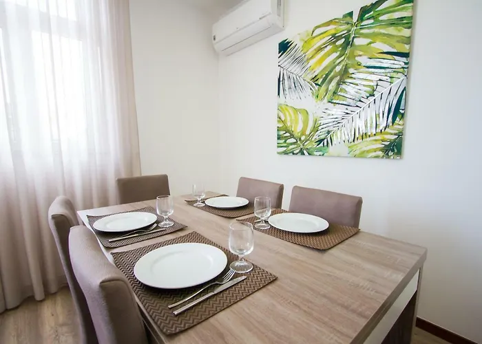 Castelo Повуа-ди-Варзин