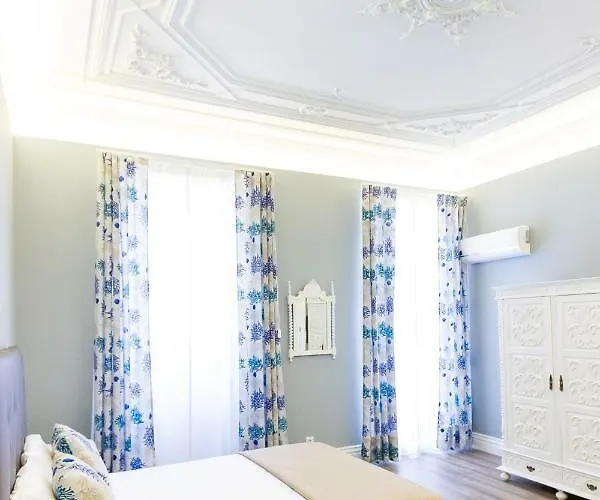 Castelo * Повуа-ди-Варзин